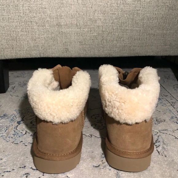 UGG Funkarra Zip Cuffed Booties - Picture 8 of 10
